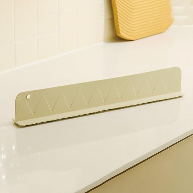Kitchen Sink Water Splash Barrier with Suction Base